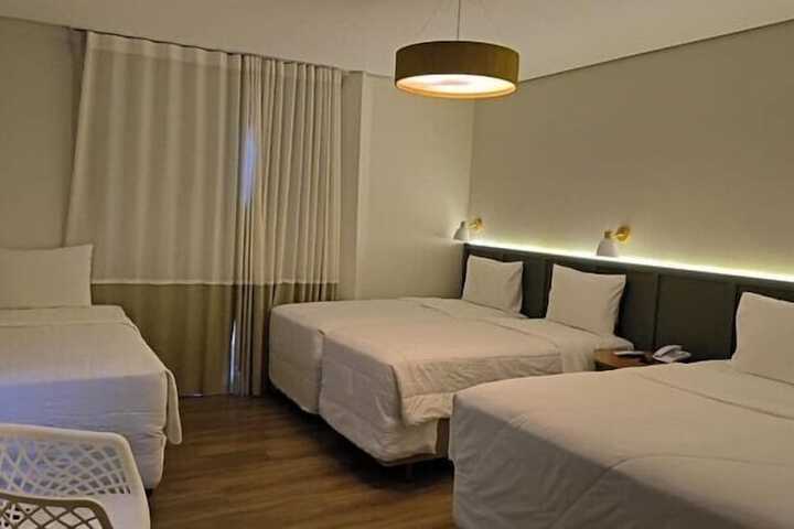 Room 18 of 43