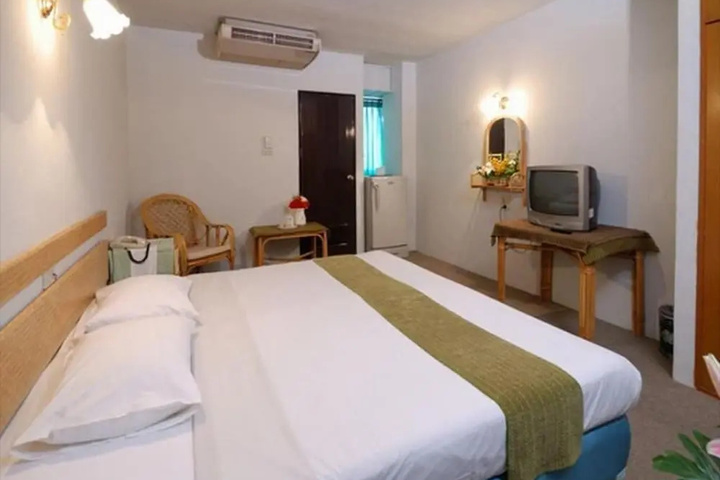 guest_rooms