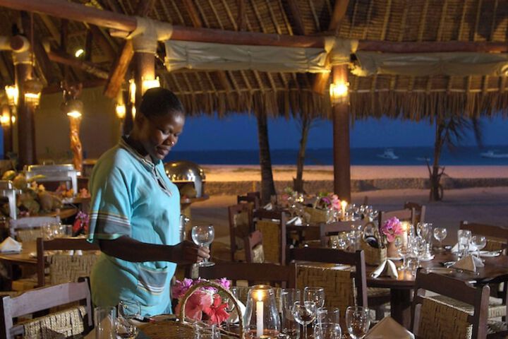 Dining 100 of 143