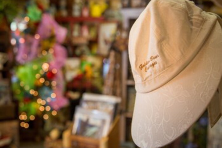 Gift Shop 325 of 462