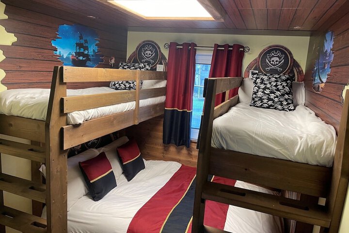 Room 56 of 135