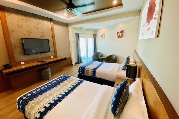 Room 6 of 109