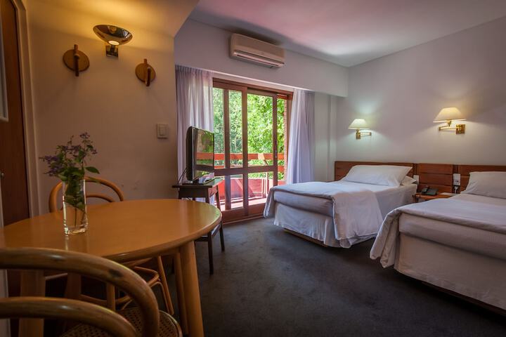 Room 12 of 60