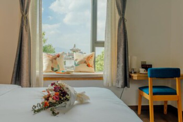 Room 10 of 45