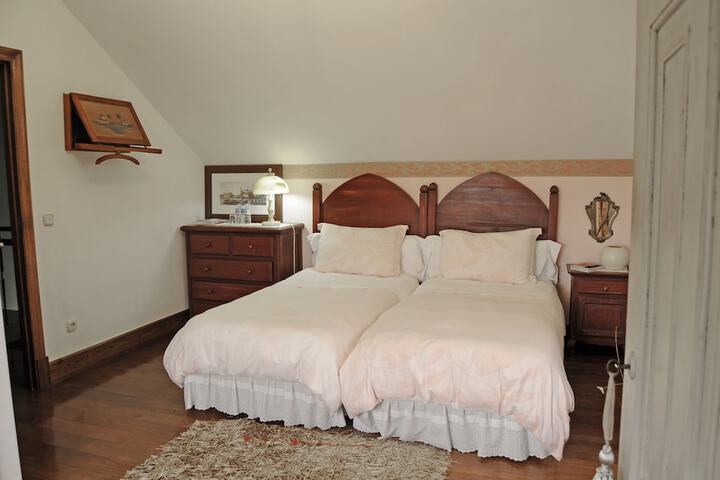 Room 10 of 54