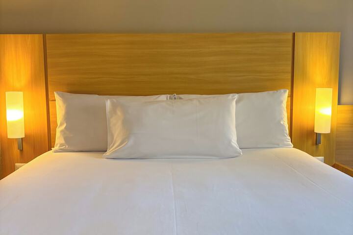 Room 22 of 113