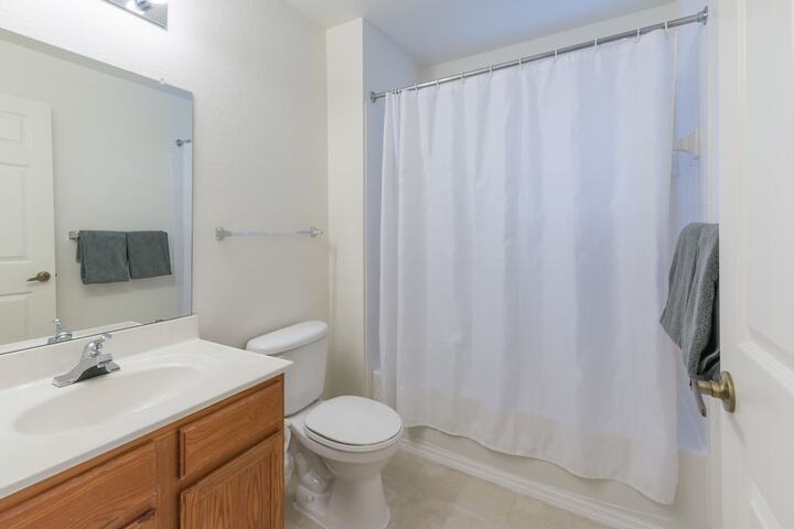 Room 16 of 31