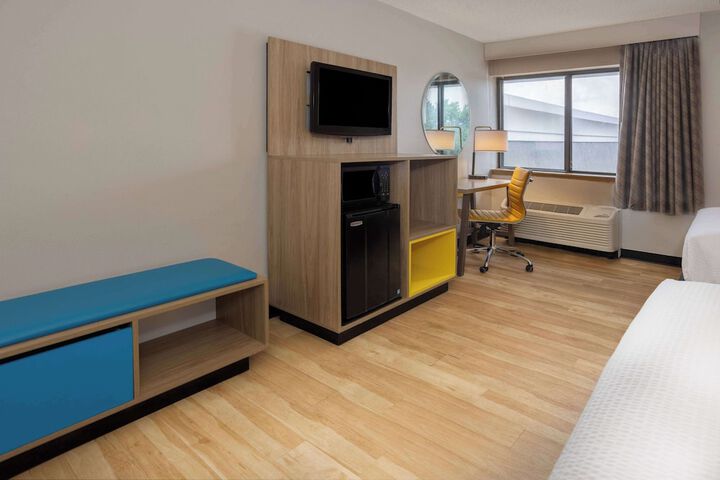 1 Double Bed Mobility Accessible Roll in Shower (5 of 13)