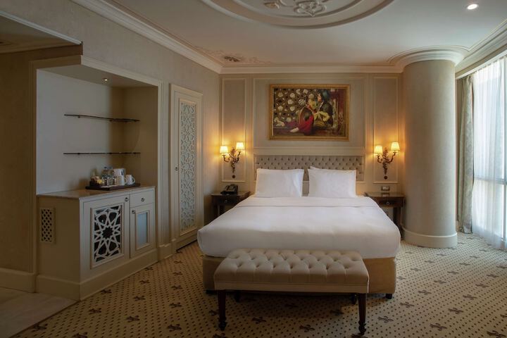 Room 8 of 53