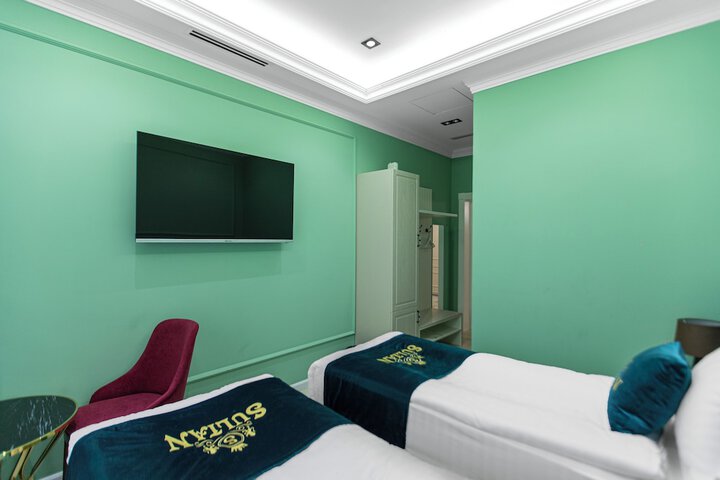 Room 16 of 54