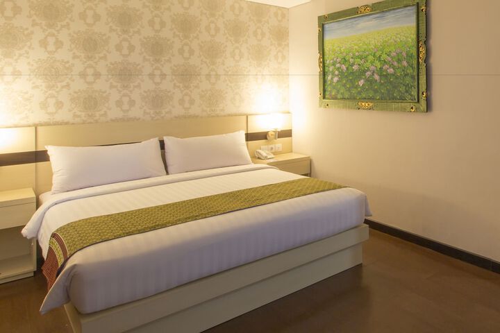 Grand Puri Saron Yogyakarta