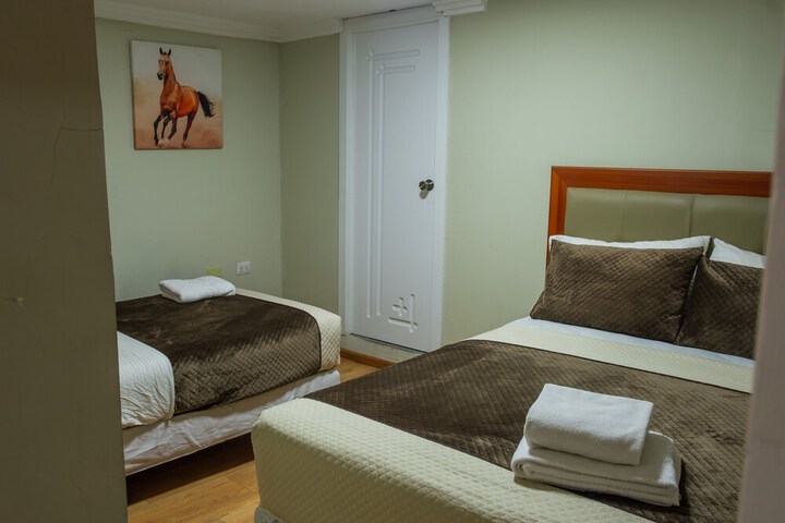 Room 12 of 144