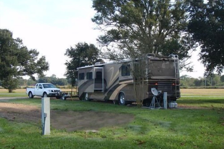 Property Grounds 16 of 24