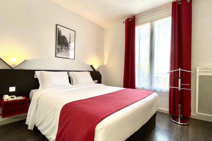 Room 12 of 47