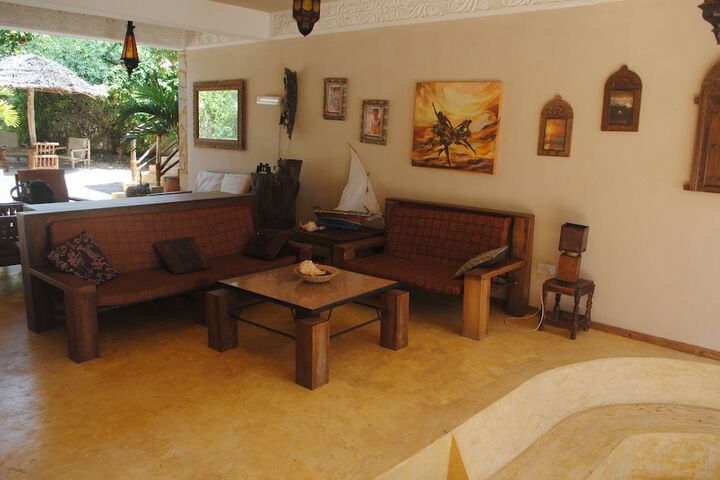 Hotel Interior 75 of 140