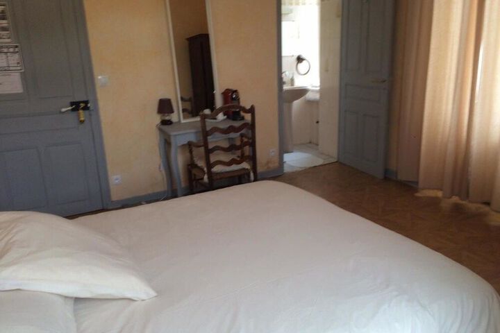 Photo 9