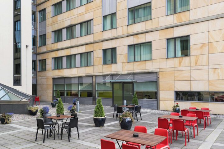 Terrace/Patio 93 of 96