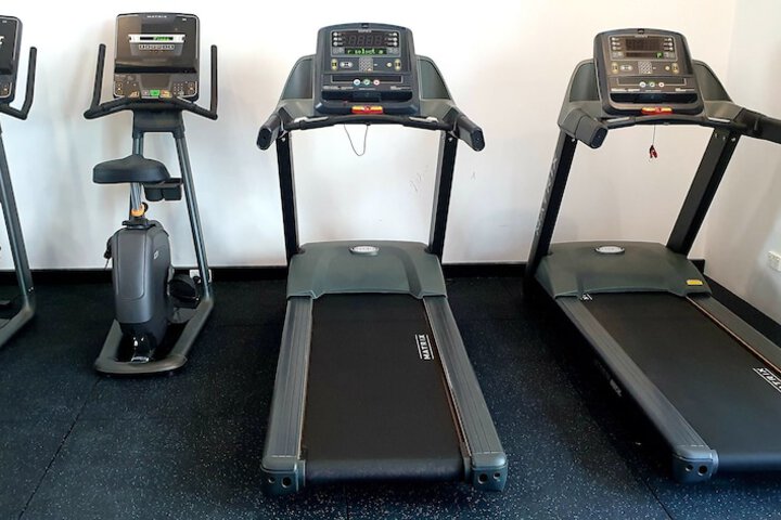 Health and Fitness 21 of 33