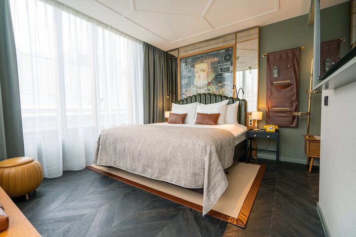 Room 30 of 57