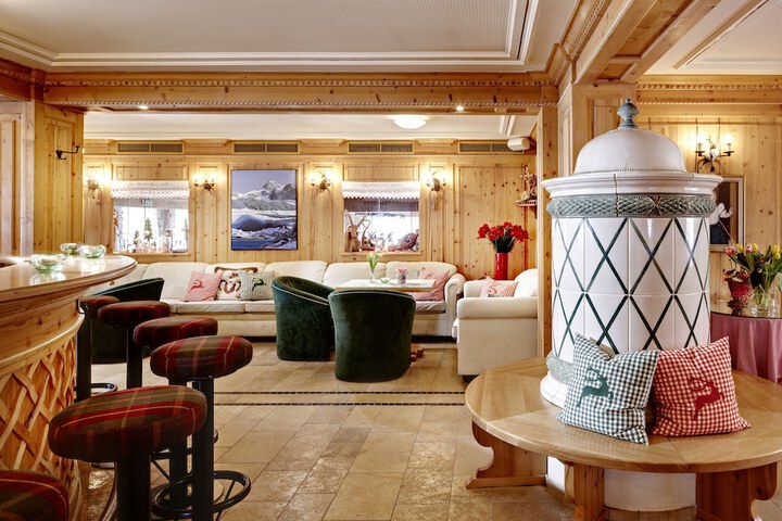 Hotel Lobby