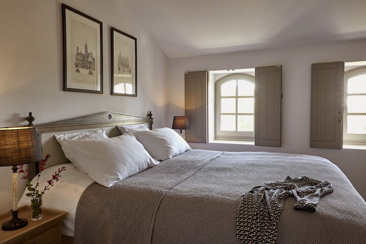 Room 45 of 151