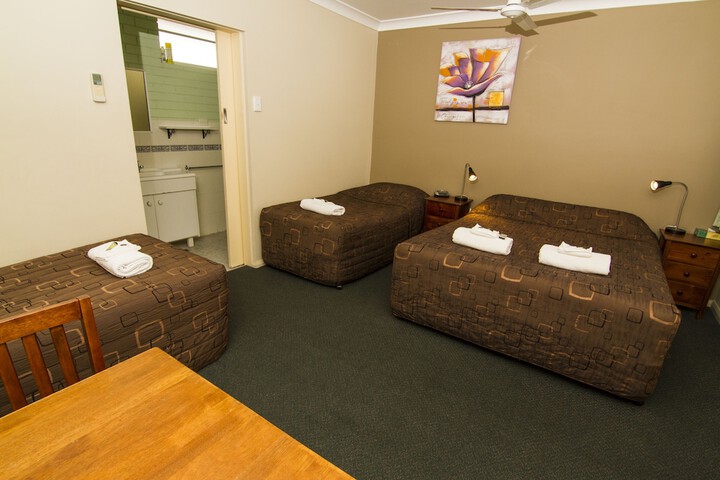 Room 8 of 35