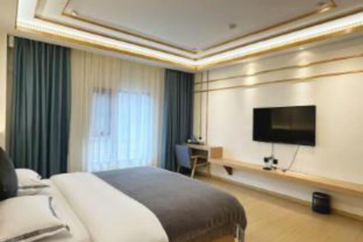 Room 22 of 23