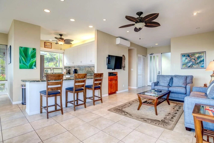 Photo of K B M Resorts: Kapalua Bay Villa Kbv-16g4 Ocean View 2 Bedrooms w / 2 Queen Beds in 2nd Master, Includes Rental Car!