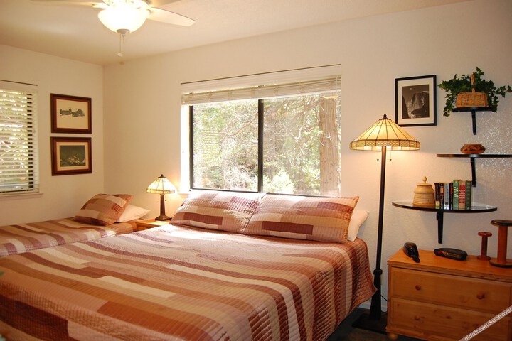 2卧家庭小屋