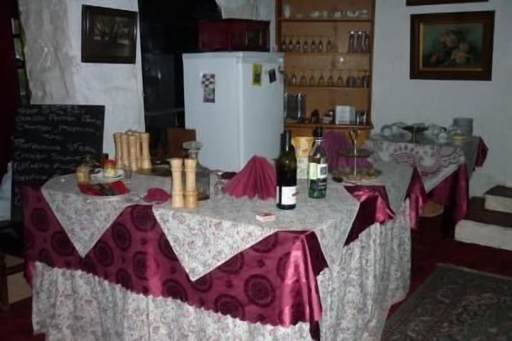 Dining Photos