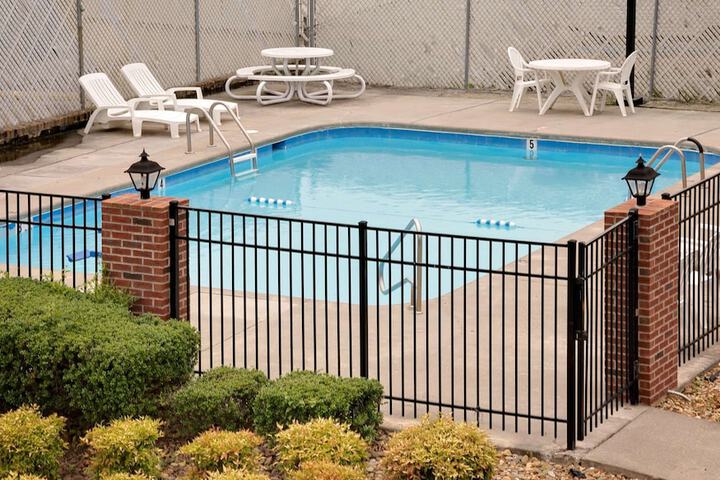 Pool 25 of 26