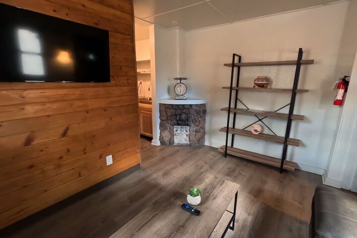 Room 49 of 66