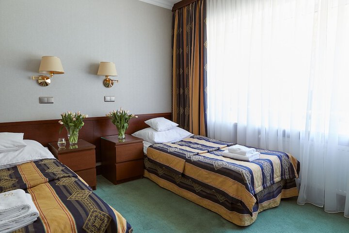 Room 12 of 67