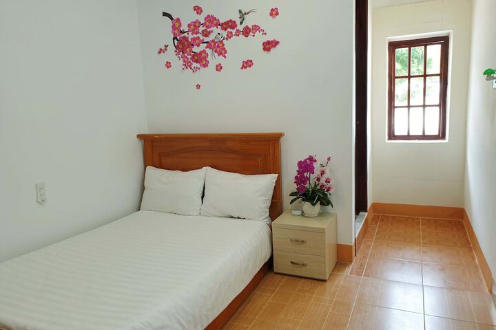 Room 11 of 39