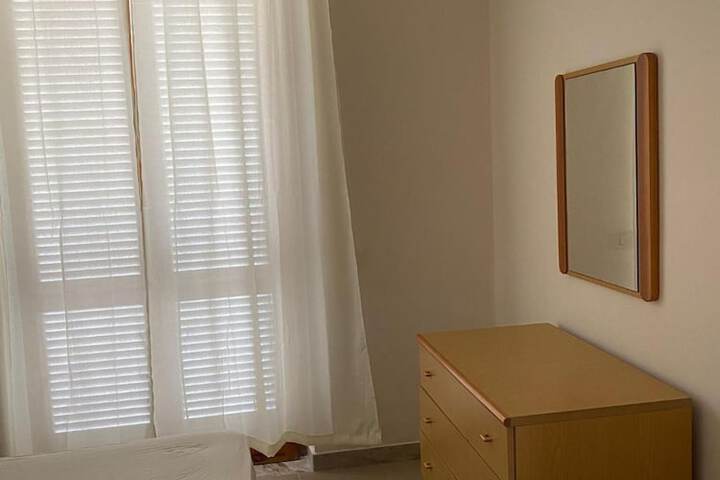 Room 14 of 43
