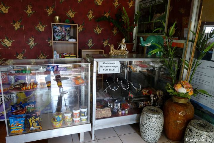 Gift shop