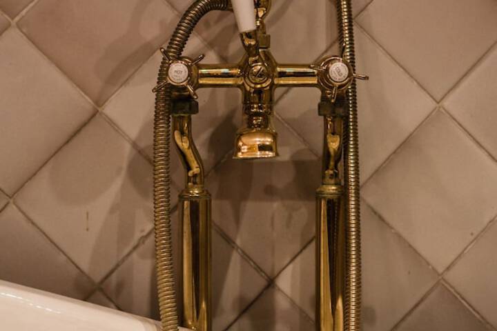 Bath Interior