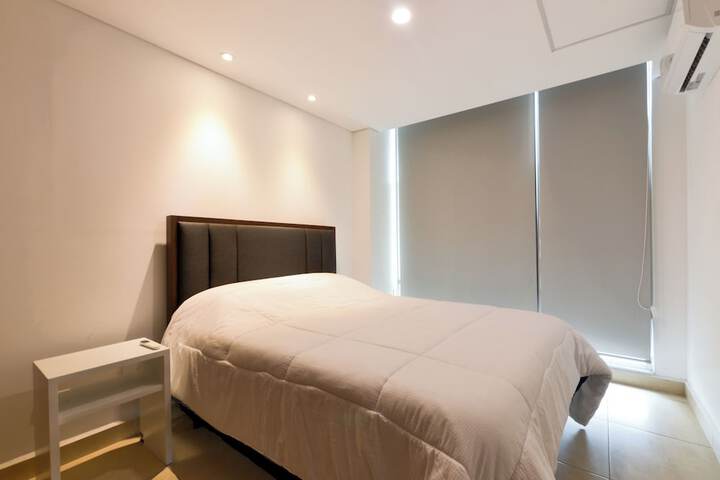 Room 62 of 270