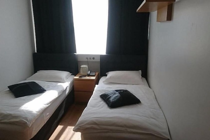 Room 22 of 88