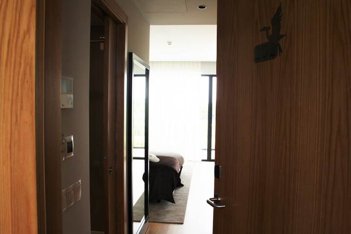 Room 5 of 75