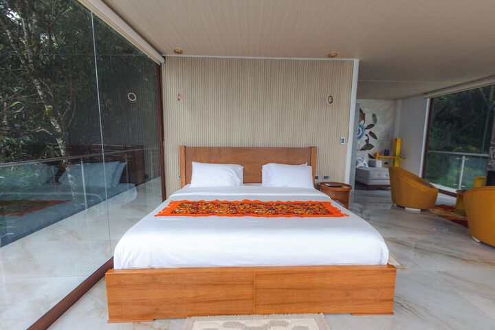 Room 16 of 57