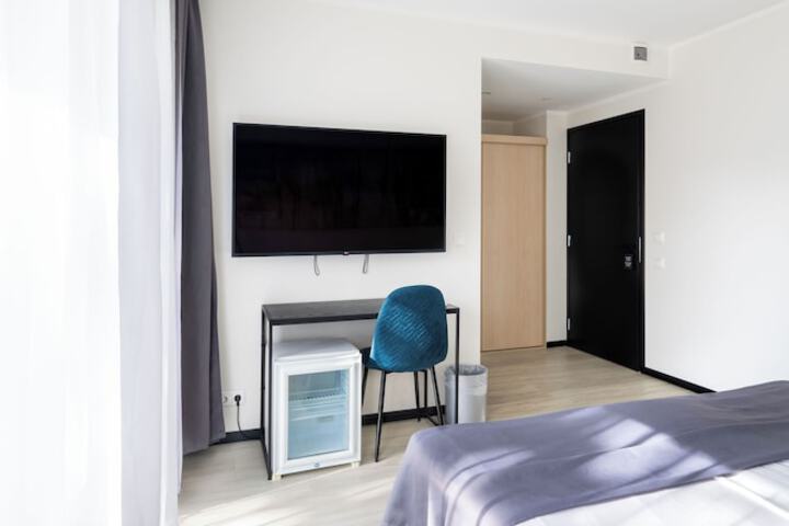 Room 13 of 47