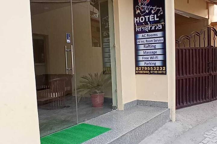 Hotel 31 of 33
