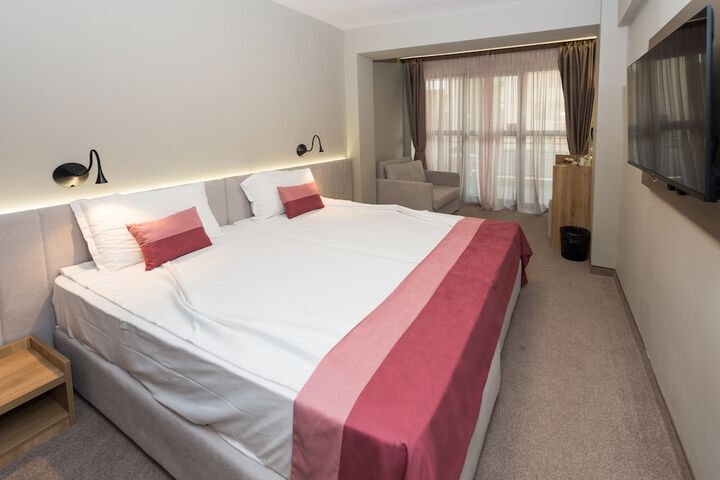 Room 14 of 52