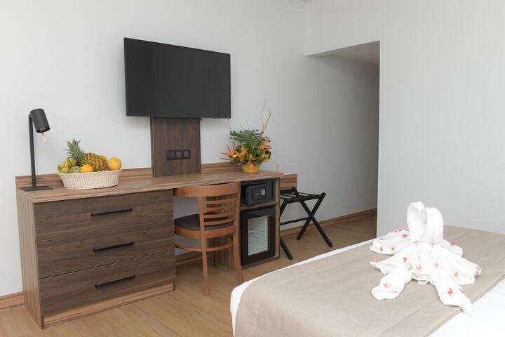 Room 12 of 53