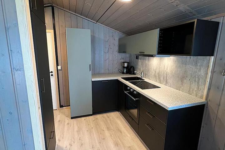 General 6 of 42