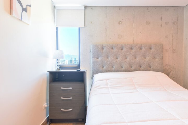 Room 37 of 169