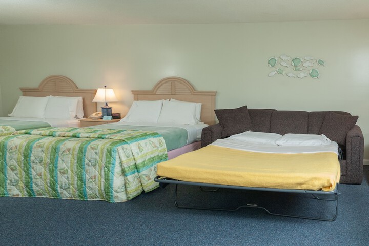Room 11 of 40