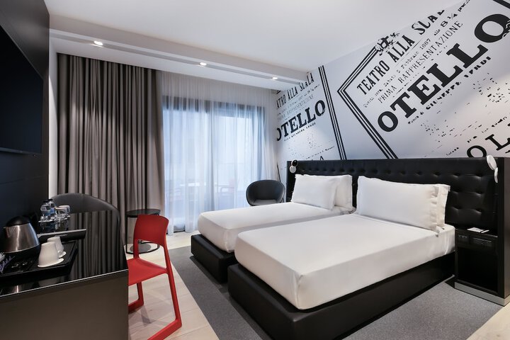 Room 36 of 127