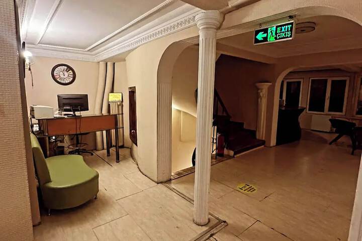 Hotel Interior 3 of 29